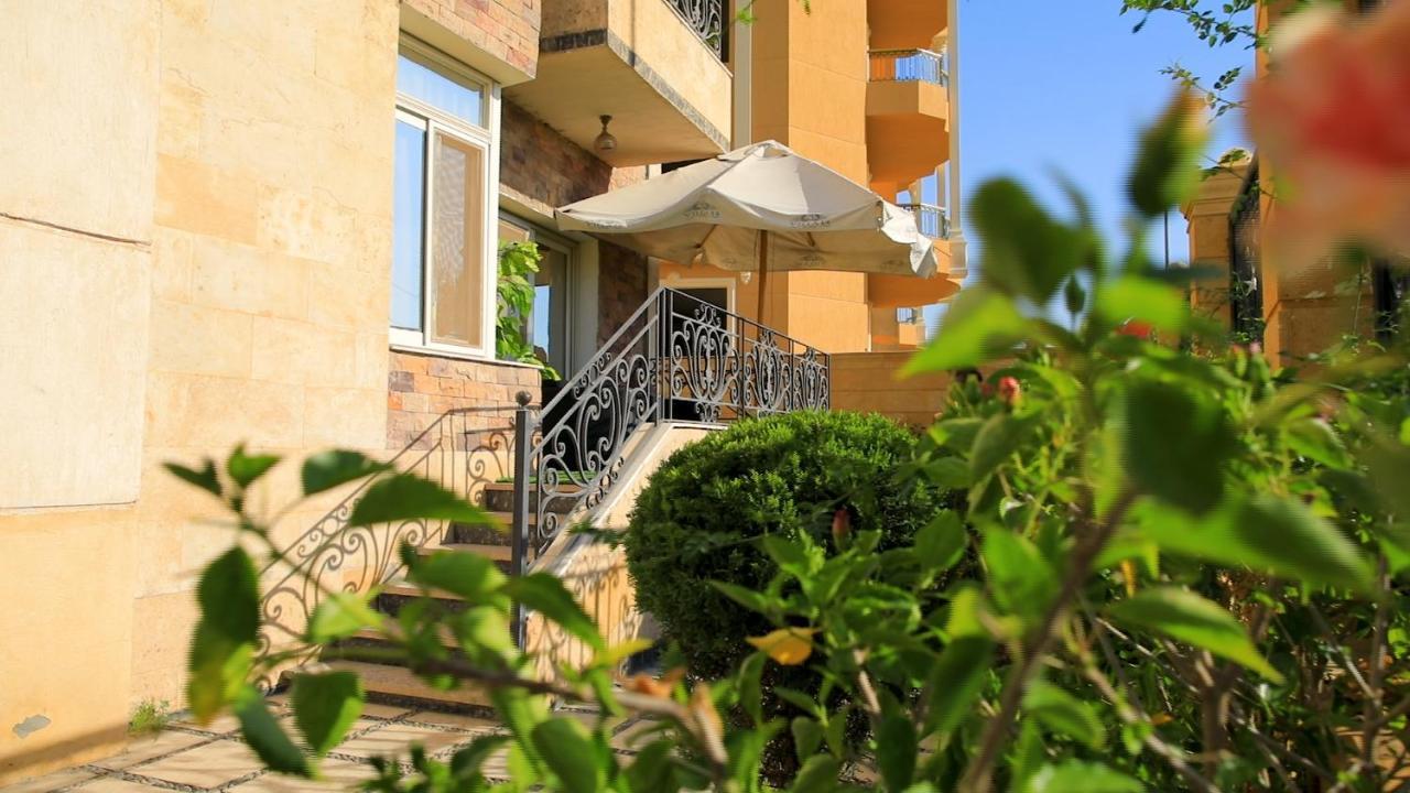 Villa 14 Suites 6th of October City Bagian luar foto