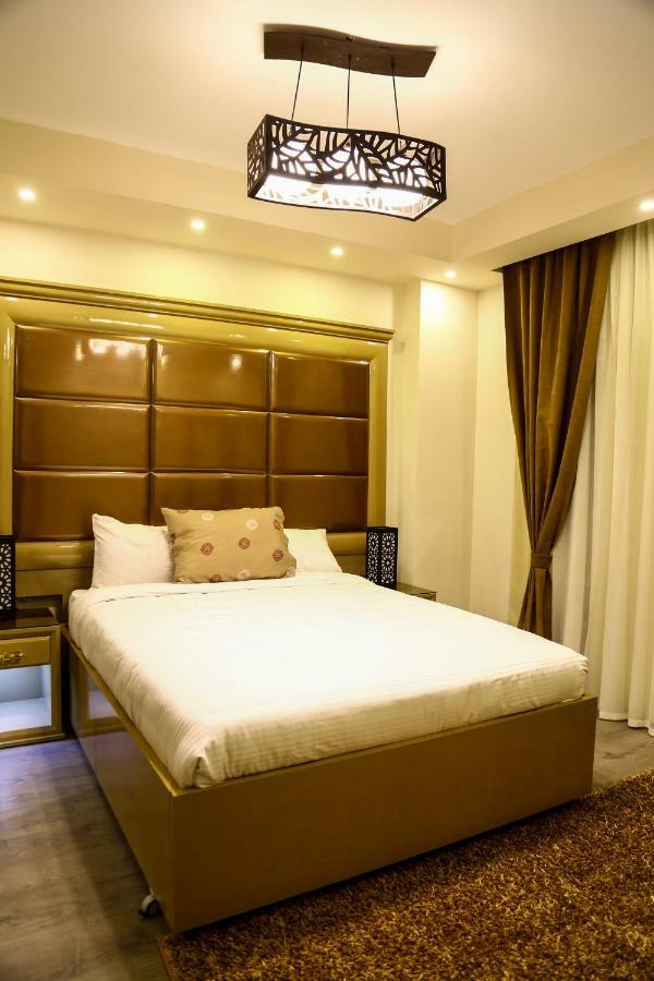 Villa 14 Suites 6th of October City Bagian luar foto